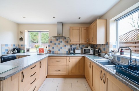 Click the photo for more details of Leicester Road, Sharnford, Hinckley, LE10
