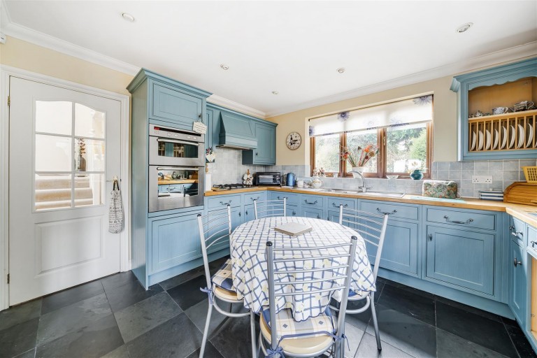Images for Ashley Priors Lane, Torquay
