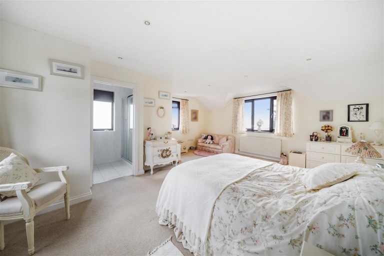 Images for Ashley Priors Lane, Torquay