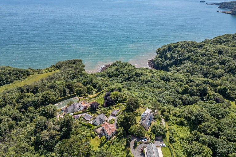 Images for Ashley Priors Lane, Torquay