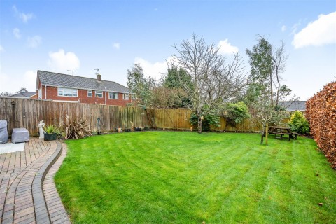 Click the photo for more details of Charlton Heights, Wantage, Oxfordshire, OX12