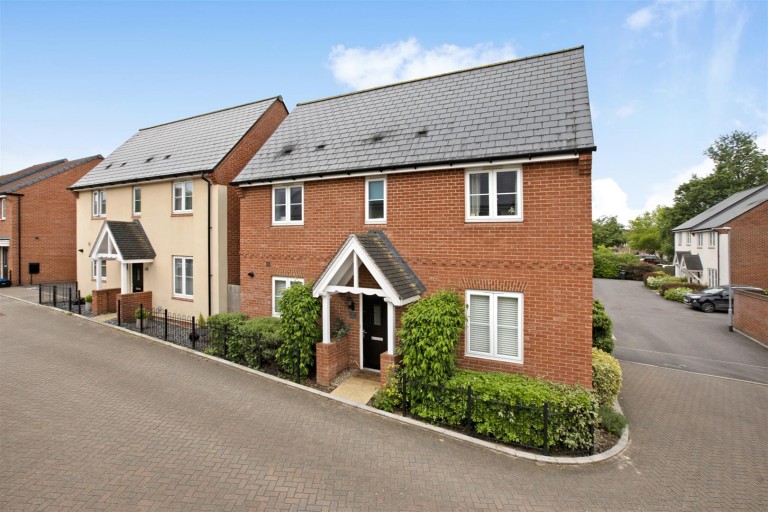 Images for Gregorys Crescent, Wellington