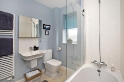 Images for Gregorys Crescent, Wellington