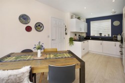 Images for Gregorys Crescent, Wellington
