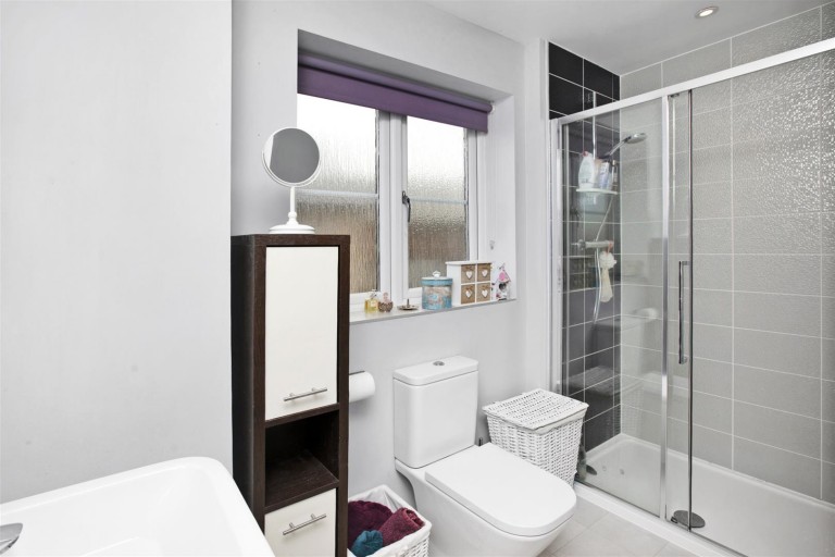 Images for Gregorys Crescent, Wellington