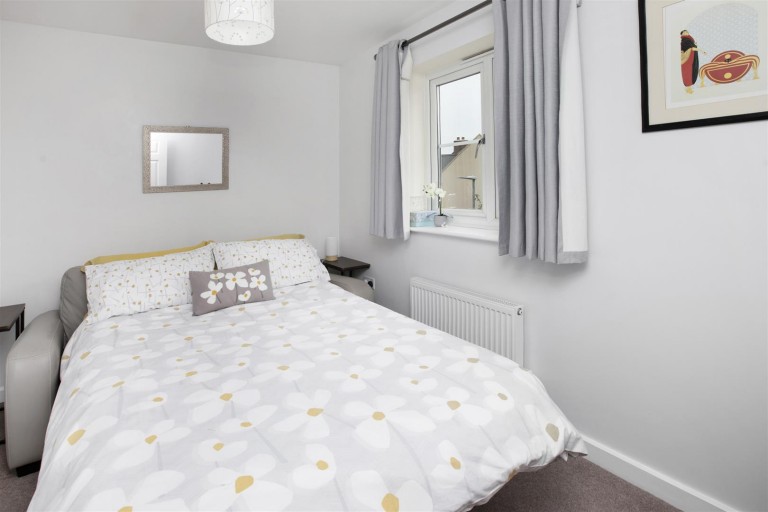 Images for Gregorys Crescent, Wellington