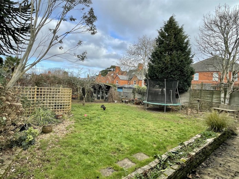 Images for Grange Close, Wellington