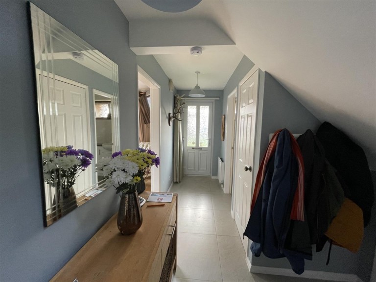 Images for Grange Close, Wellington