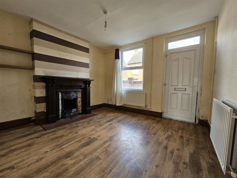 Click the photo for more details of Oversetts Road, Newhall, DE11