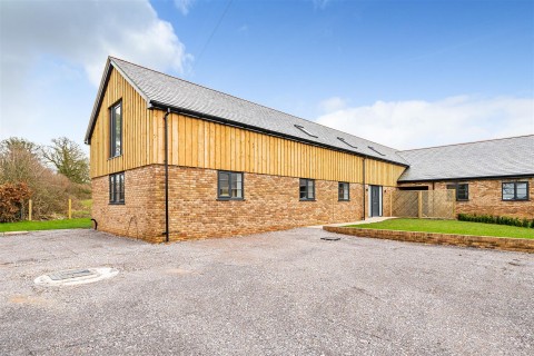 Click the photo for more details of Hockworthy, Wellington