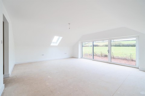 Click the photo for more details of Hockworthy, Wellington