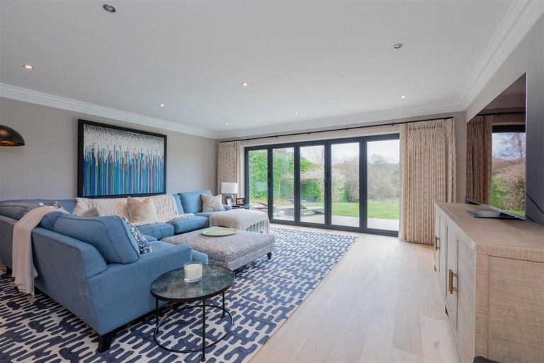 Images for Satwell Close, Rotherfield Greys