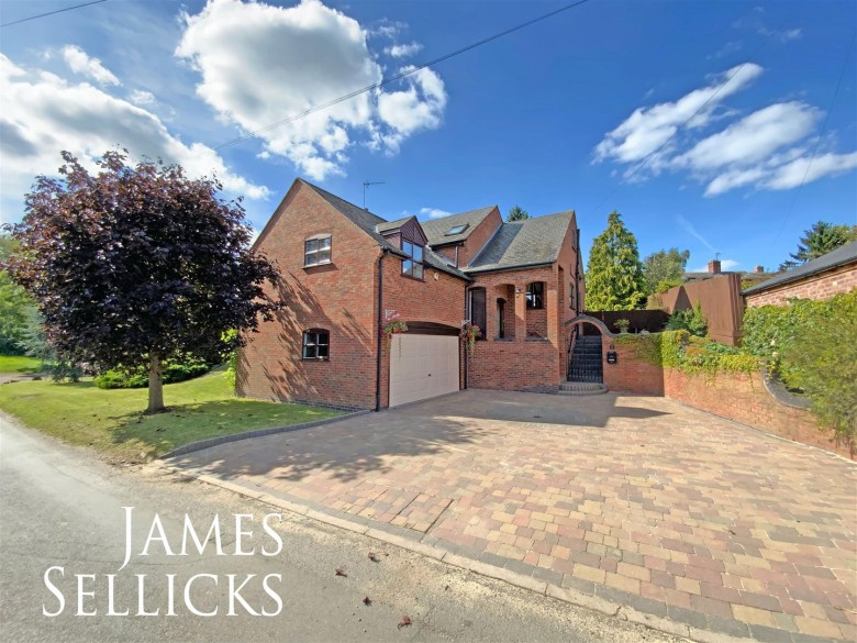 Click the photo for more details of Main Street, South Croxton, Leicestershire