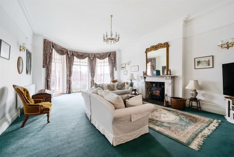 Click the photo for more details of Orchard Hill, Bideford