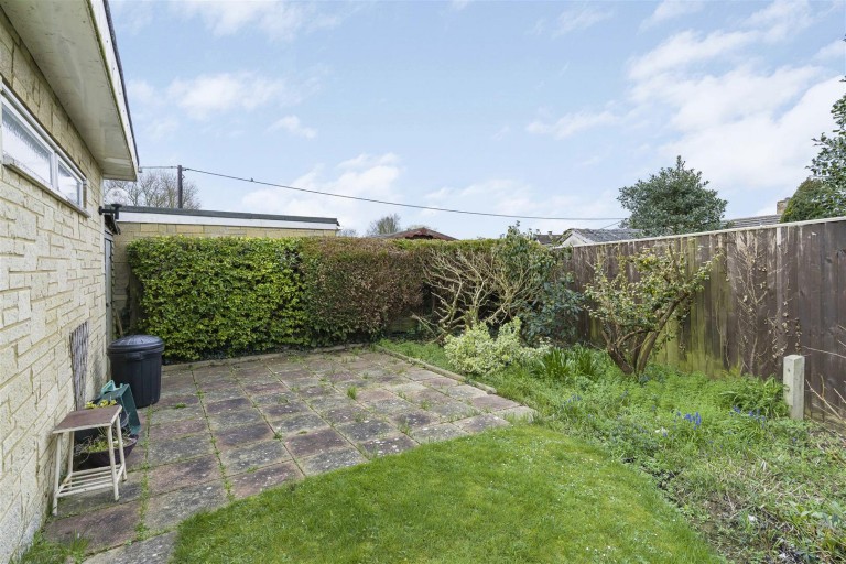 Images for Cromwell Close, Chalgrove, Oxford