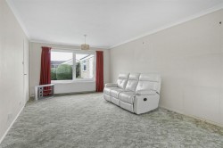 Images for Cromwell Close, Chalgrove, Oxford