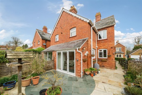 Click the photo for more details of Belmont, Wantage, Oxfordshire, OX12