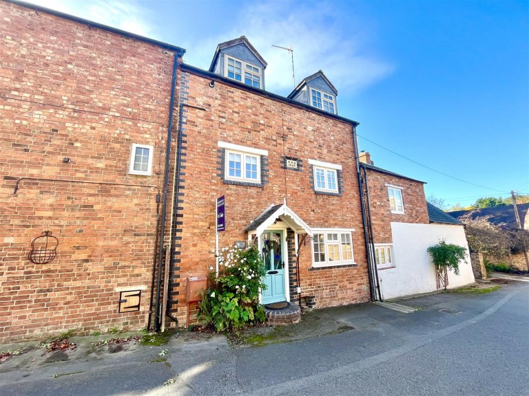 Images for The Green, Flore, NN7