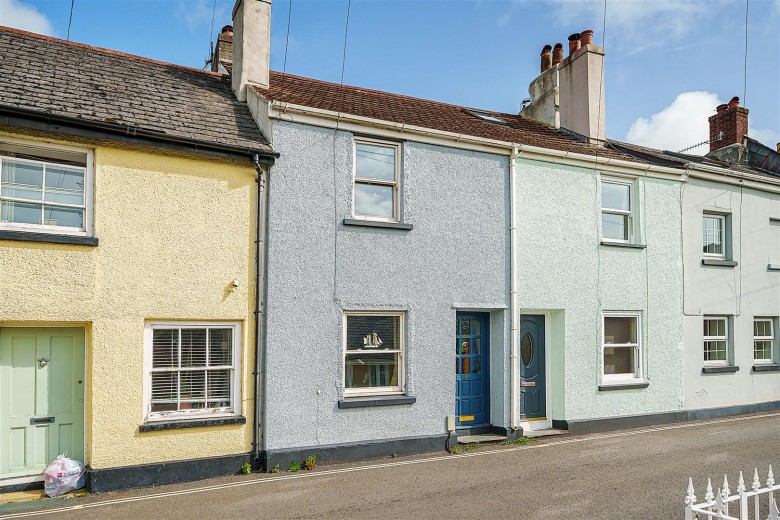 Click the photo for more details of Elm View, Fore Street, Aveton Gifford, Kingsbride