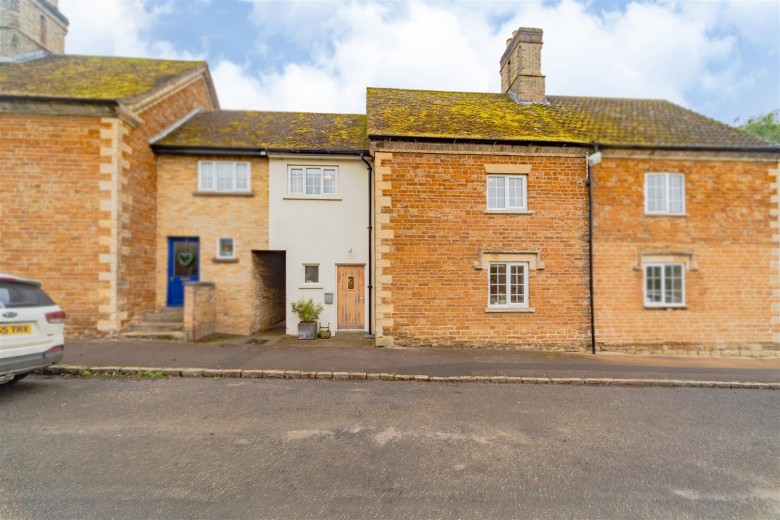 Click the photo for more details of School Hill, Sproxton, Melton Mowbray