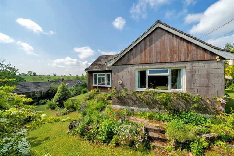 Images for Mill Cross, Rattery, South Brent