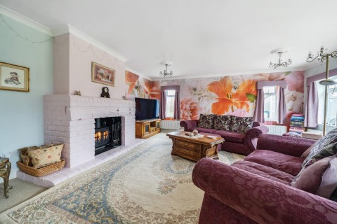 Click the photo for more details of Fleckney Lane, Arnesby, Leicestershire