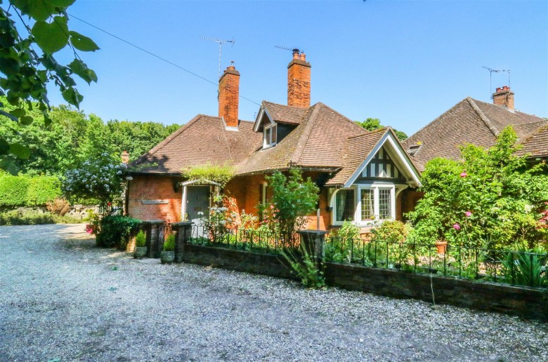 Click the photo for more details of Cheveley Park, Cheveley
