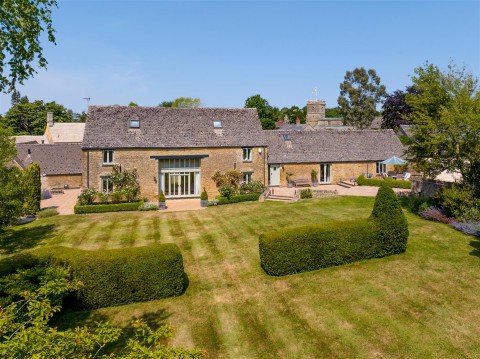 Click the photo for more details of Sandford St. Martin, Oxfordshire