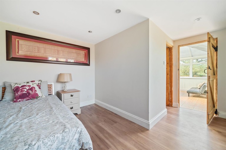 Images for Cathiron, Rugby, CV23