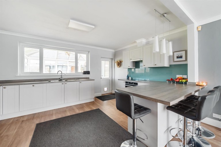 Images for Cathiron, Rugby, CV23