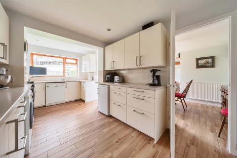Click the photo for more details of Manor Close, Roade, NN7
