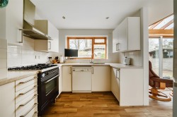Images for Manor Close, Roade, NN7