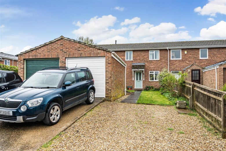 Click the photo for more details of Saxon Place, Wantage, Oxfordshire, OX12