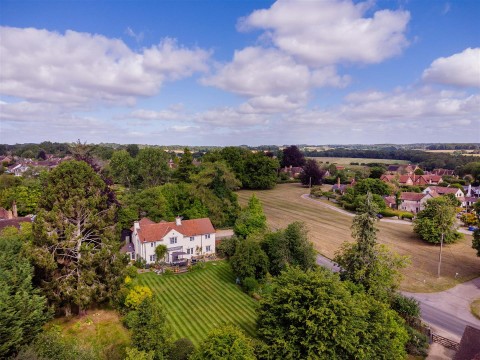 Click the photo for more details of Stoke Row, Henley-On-Thames