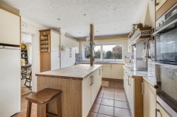 Images for West Drive, Highfields Caldecote