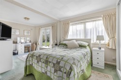 Images for West Drive, Highfields Caldecote