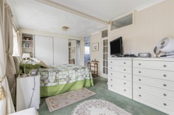 Images for West Drive, Highfields Caldecote