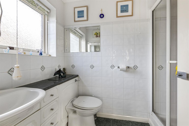 Images for West Drive, Highfields Caldecote
