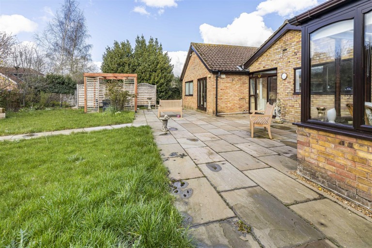 Images for West Drive, Highfields Caldecote