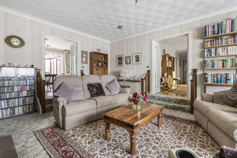 Images for West Drive, Highfields Caldecote