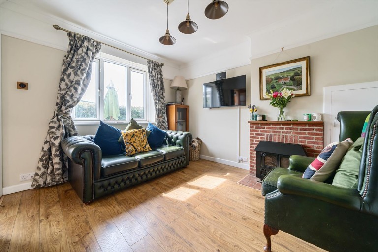 Images for Westover, Calbourne, Newport