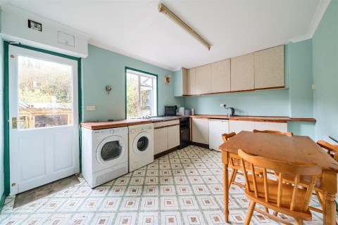 Click the photo for more details of Wick, Honiton