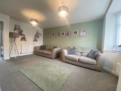 Click the photo for more details of Station Avenue, Houlton, Rugby