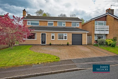 Click the photo for more details of Salford Close, Welford, Northamptonshire
