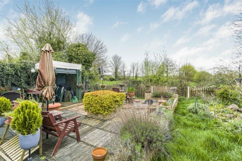 Click the photo for more details of Adeane Road, Chalgrove, Oxford