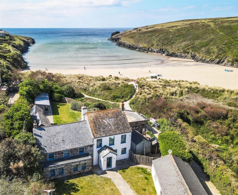 View Full Details for Porthcothan Bay, Padstow