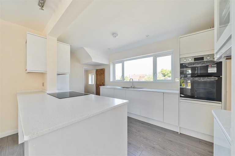 Images for Pyles Thorne Close, Wellington