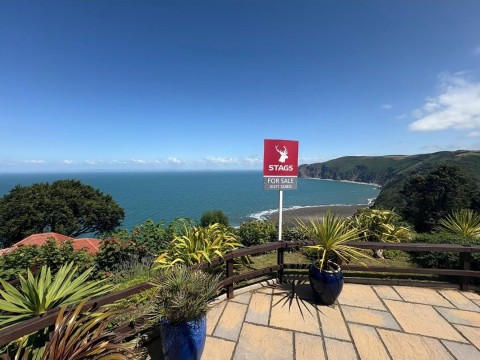 Click the photo for more details of Hollerday Drive, Lynton