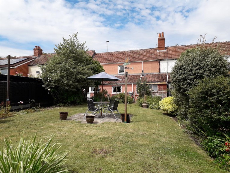 Images for Chelston Terrace, Chelston, Wellington