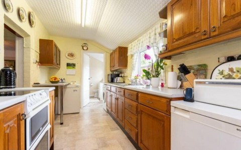 Click the photo for more details of Chelston Terrace, Chelston, Wellington